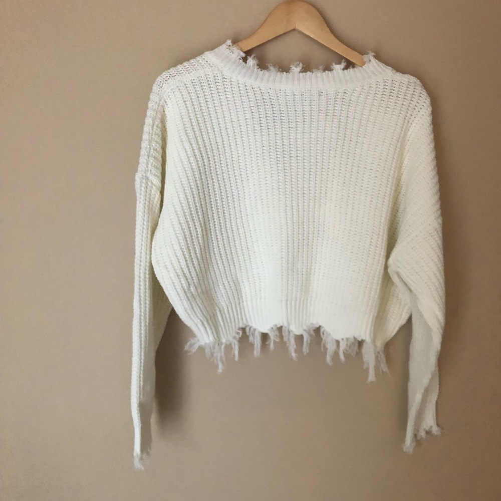 Frayed Ivory Sweater - Picture 5 of 6
